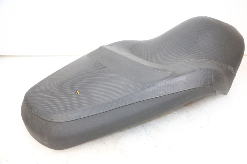 photo de SELLE YAMAHA XMAX X-MAX 125 (2006 - 2009) - Zoom sullo stato d'uso
