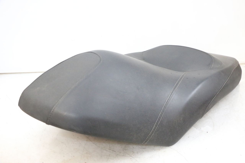 photo de SELLE YAMAHA XMAX X-MAX 125 (2006 - 2009) - Primo piano tecnico
