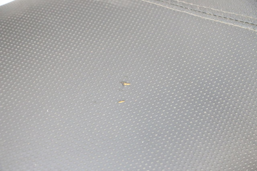 photo de SELLE YAMAHA XMAX X-MAX 125 (2006 - 2009) - Dettagli dei punti di fissaggio