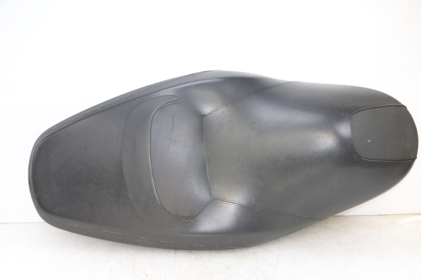 photo de SELLE YAMAHA XMAX X-MAX 125 (2006 - 2009) - Vista principale