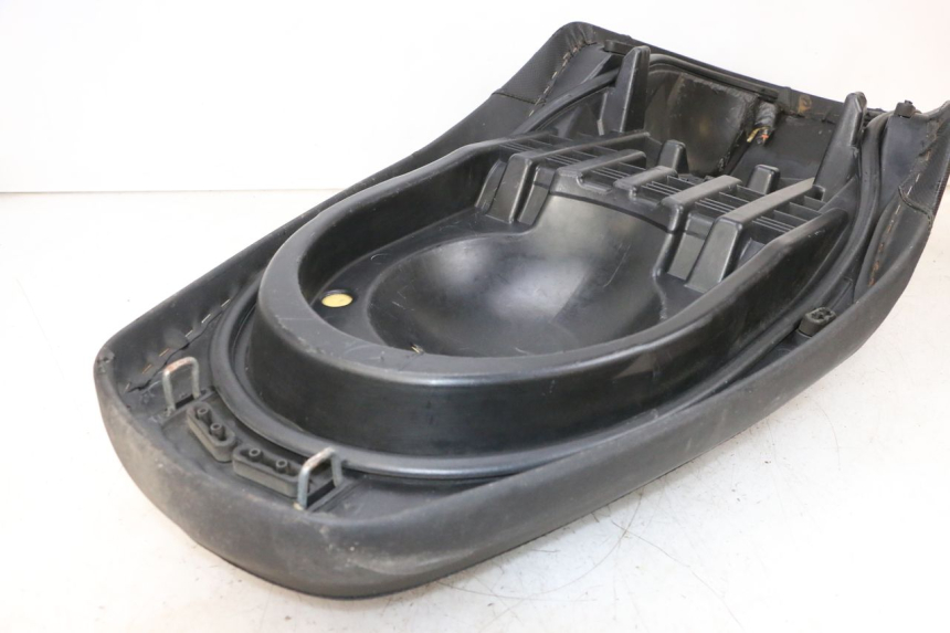 photo de SELLE YAMAHA XMAX X-MAX 125 (2006 - 2009) - Zoom qualità usato