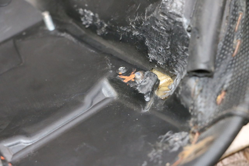 photo de SELLE YAMAHA XMAX X-MAX 125 (2006 - 2009) - Zoom sullo stato d'uso