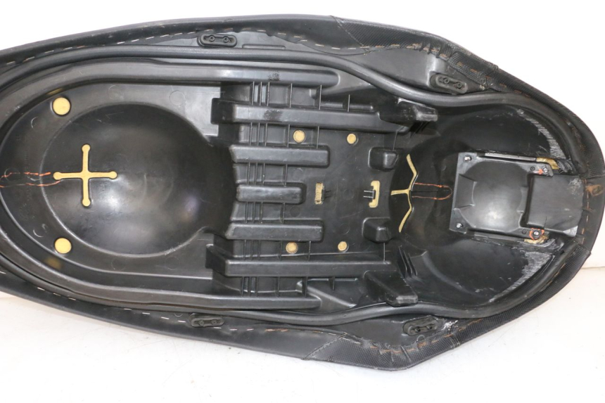 photo de SELLE YAMAHA XMAX X-MAX 125 (2006 - 2009) - Vista d'insieme del prodotto