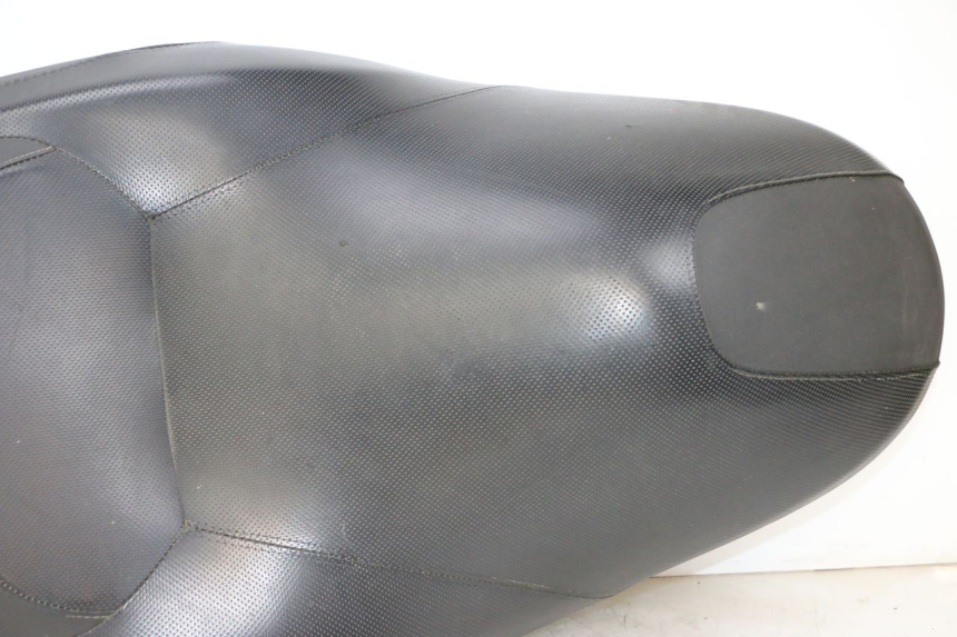 photo de SELLE YAMAHA XMAX X-MAX 125 (2006 - 2009) - Altra vista dell'articolo