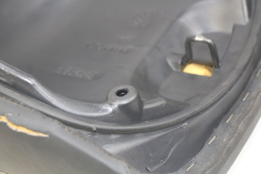 photo de SELLE PIAGGIO XEVO - X EVO 125 (2007 - 2016)