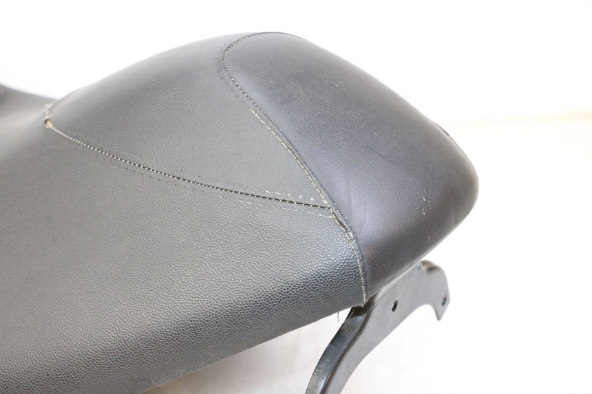 photo de SELLE PIAGGIO XEVO - X EVO 125 (2007 - 2016)