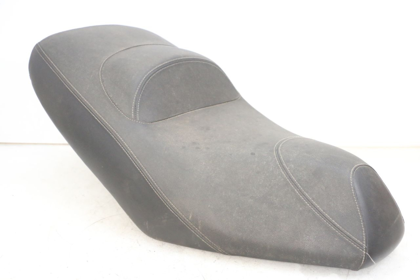 photo de SELLE PIAGGIO XEVO - X EVO 125 (2007 - 2017) - Marcature e riferimenti originali