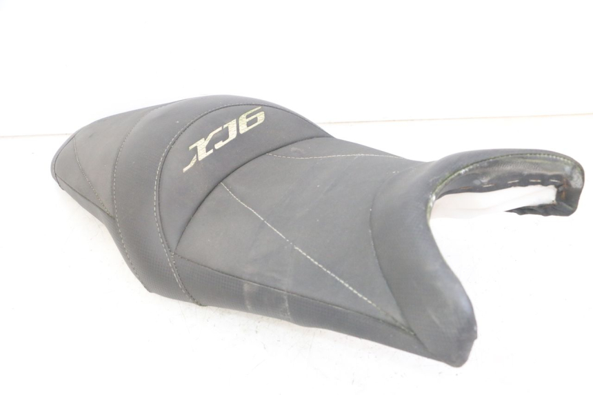 photo de SELLA YAMAHA XJ6 ABS 600 (2008 - 2016)