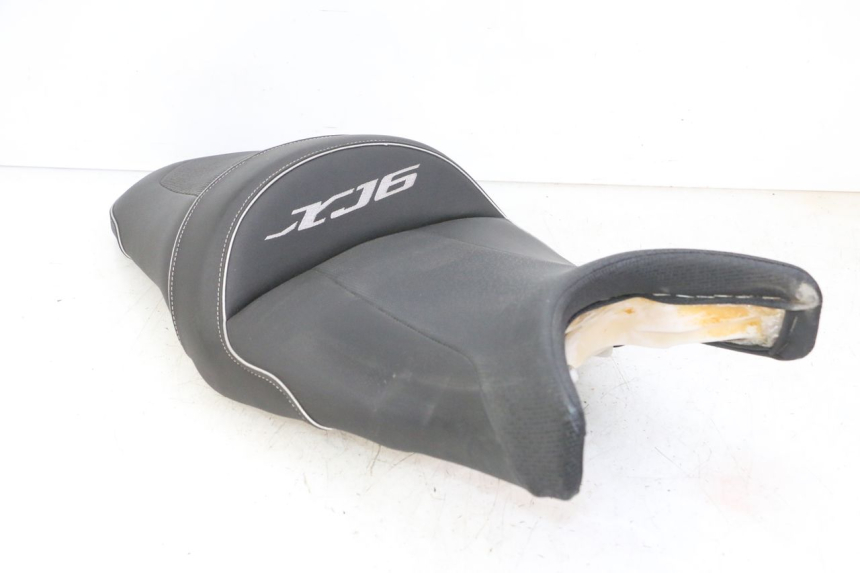 photo de SELLA YAMAHA XJ6 ABS 600 (2008 - 2016)