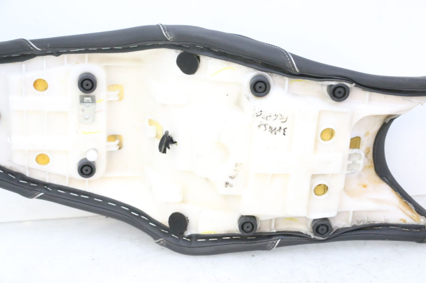 photo de SELLA YAMAHA XJ6 ABS 600 (2008 - 2016)