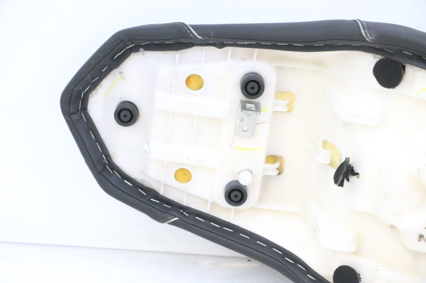 photo de SELLA YAMAHA XJ6 ABS 600 (2008 - 2016)