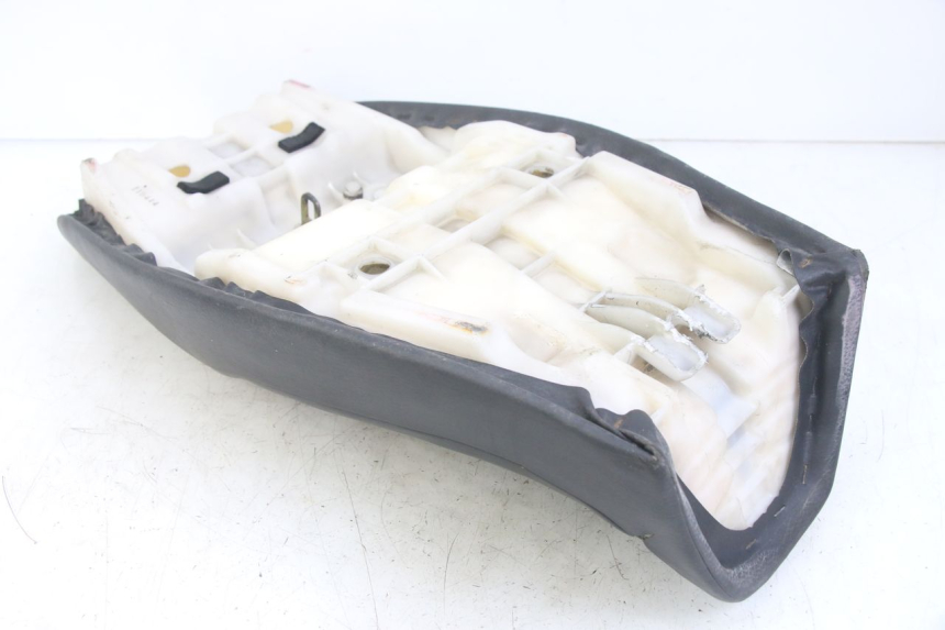 photo de SELLE YAMAHA XJN DIVERSION 600 (2000 - 2003)