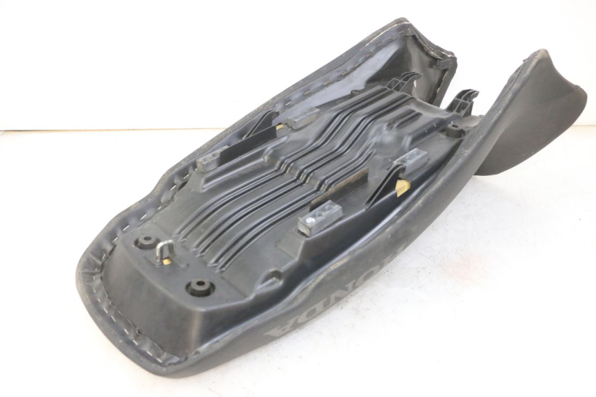 photo de SELLA HONDA XLV VARADERO 125 (2000 - 2006)