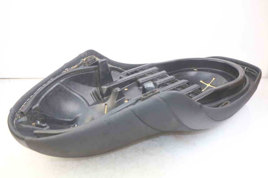 photo de SELLE YAMAHA XMAX X-MAX 125 (2006 - 2009)