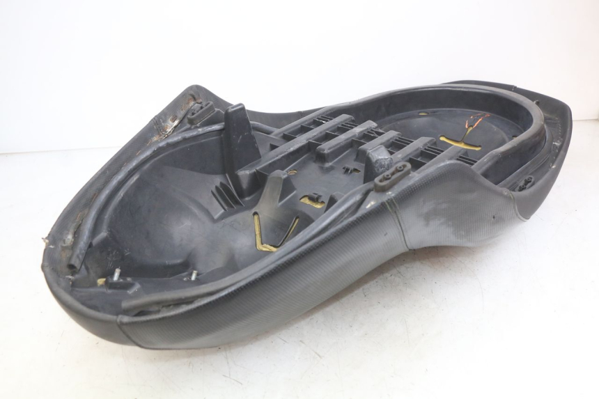 photo de SELLE YAMAHA X-MAX XMAX 250 (2006 - 2009)