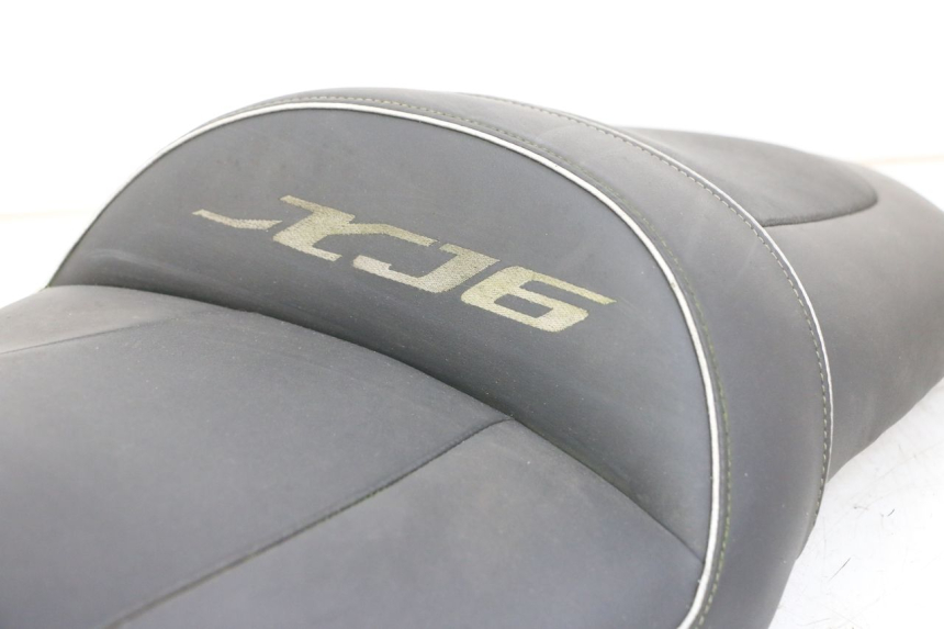 photo de SELLA YAMAHA XJ6 ABS 600 (2008 - 2016)