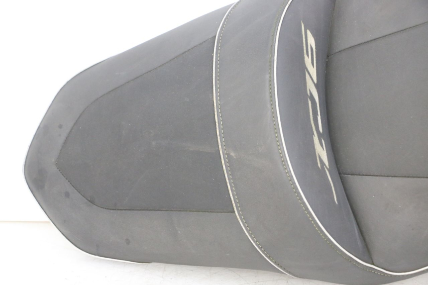 photo de SELLA YAMAHA XJ6 ABS 600 (2008 - 2016)