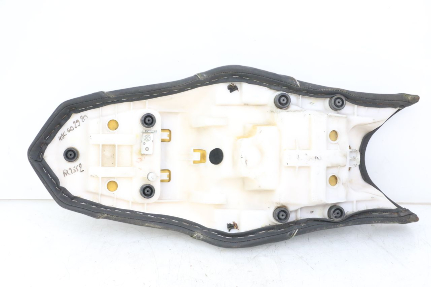 photo de SELLA YAMAHA XJ6 ABS 600 (2008 - 2016)