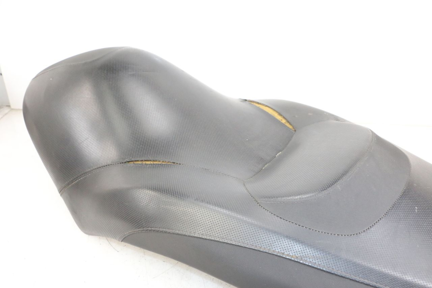 photo de SELLE YAMAHA XMAX X-MAX 125 (2006 - 2009)