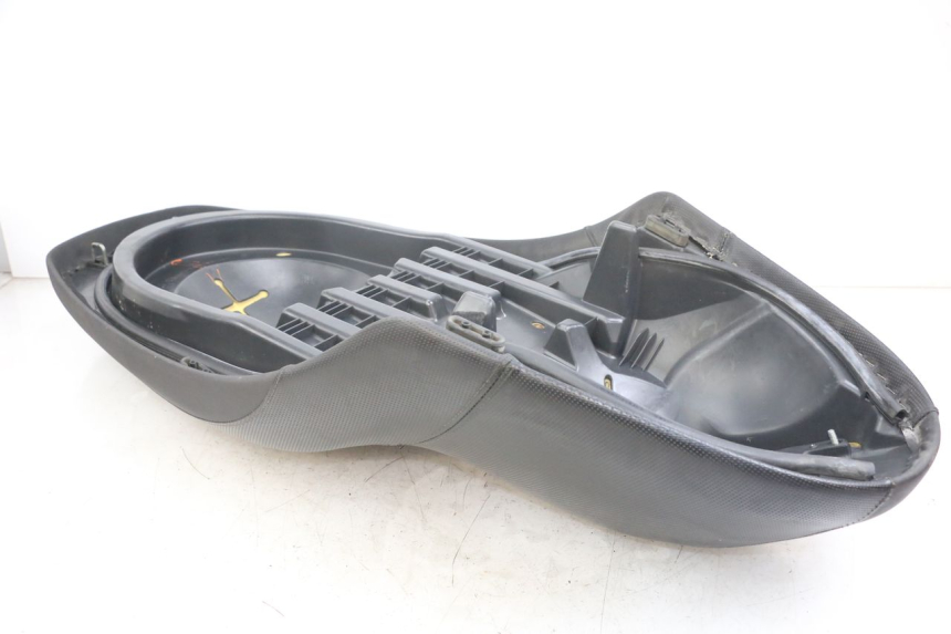 photo de SELLE YAMAHA XMAX X-MAX 125 (2006 - 2009)