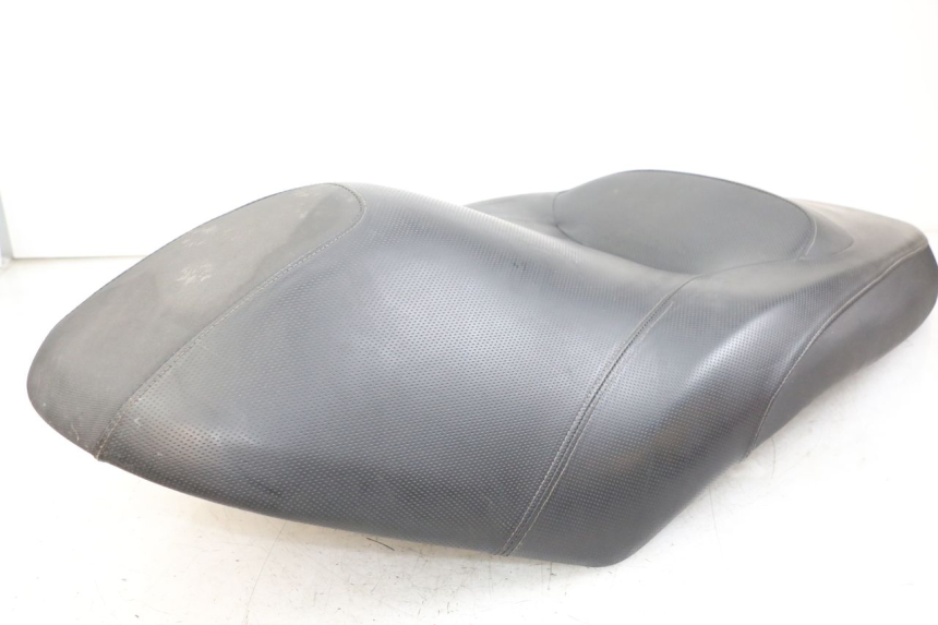 photo de SELLE YAMAHA XMAX X-MAX 125 (2006 - 2009)