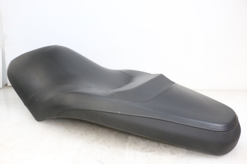 photo de SELLE YAMAHA XMAX X-MAX 125 (2006 - 2009)