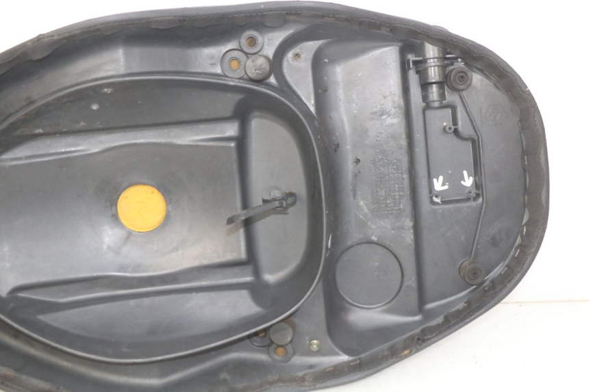 photo de SELLE PIAGGIO ZIP 2T 50 (2009 - 2019)
