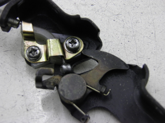 photo de SERRATURA SELLA HONDA FES FORESIGHT 250 (1997 - 2002) - Dettaglio del componente