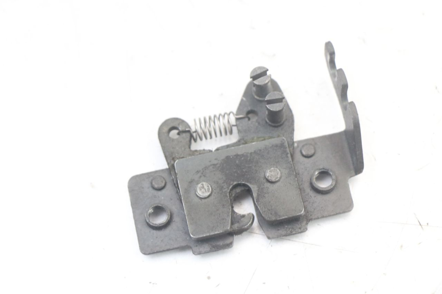 photo de SERRATURA SELLA PIAGGIO XEVO - X EVO 125 (2007 - 2016) - Vista principale