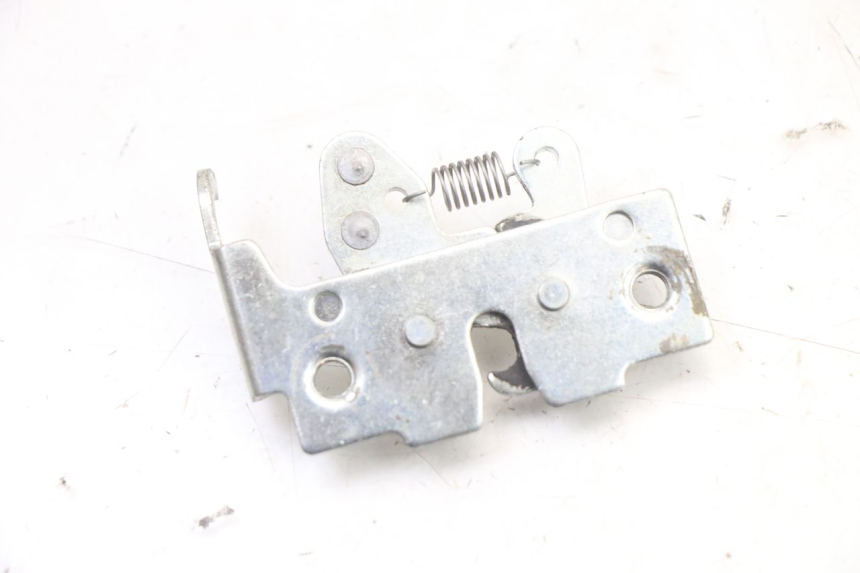 photo de SERRATURA SELLA PIAGGIO XEVO - X EVO 125 (2007 - 2016) - Zoom sullo stato d'uso