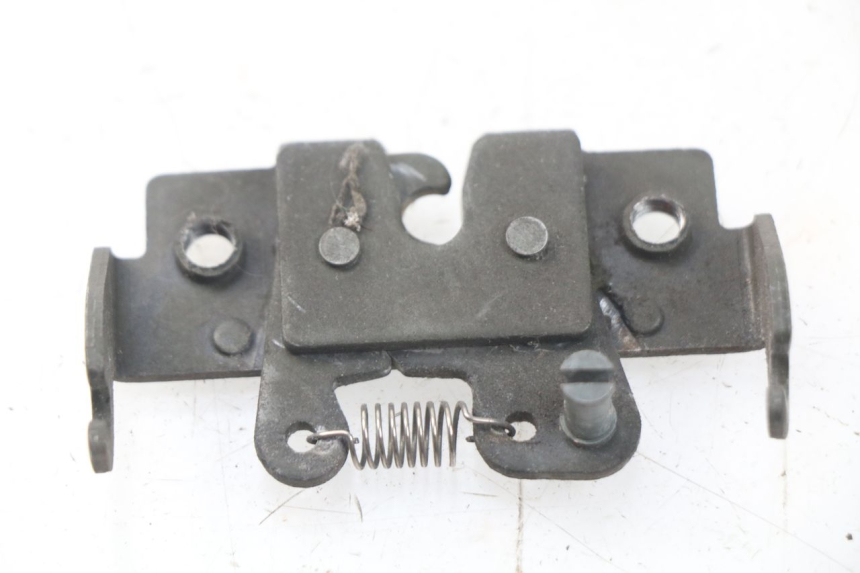 photo de SERRATURA SELLA APRILIA ATLANTIC 125 (2003 - 2009) - Zoom sullo stato d'uso