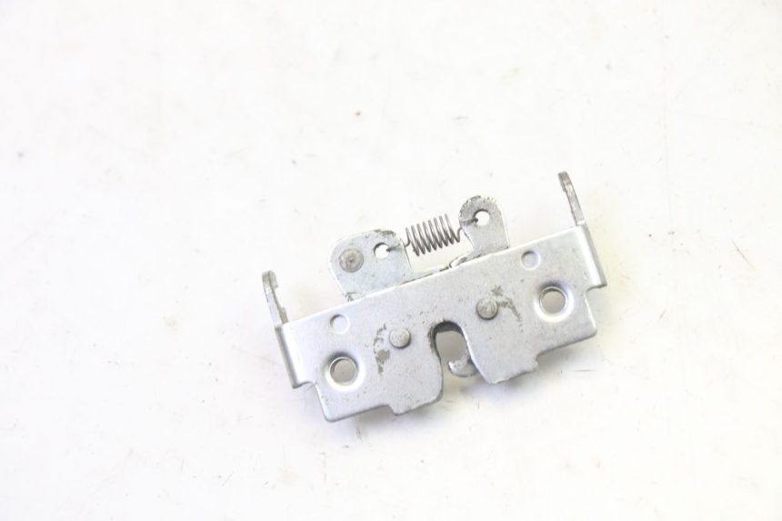 photo de Serratura sella SUZUKI BURGMAN 125 (2007 - 2014)