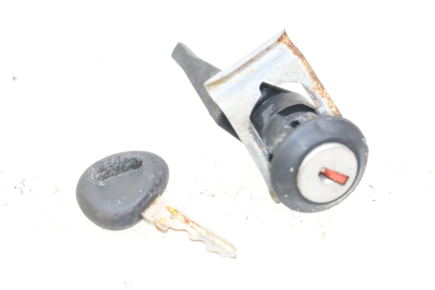 photo de SERRATURA SELLA PEUGEOT BUXY 50 (1993 - 1998)