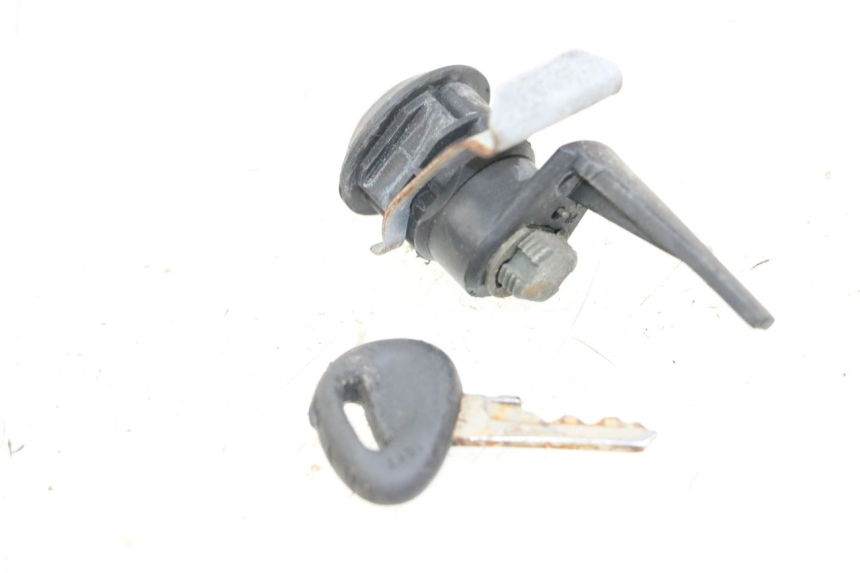 photo de SERRATURA SELLA PEUGEOT BUXY 50 (1993 - 1998)