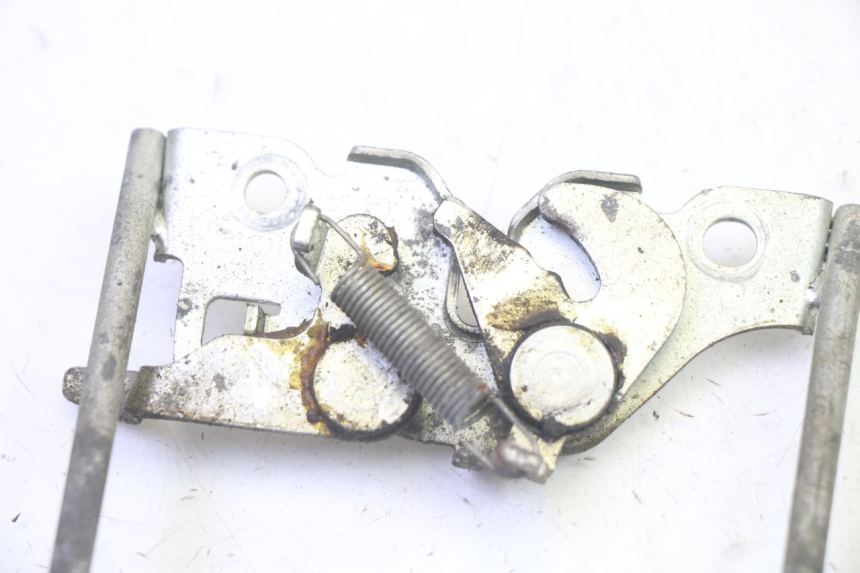 photo de SERRATURA SELLA HONDA CBF 125 (2009 - 2015)