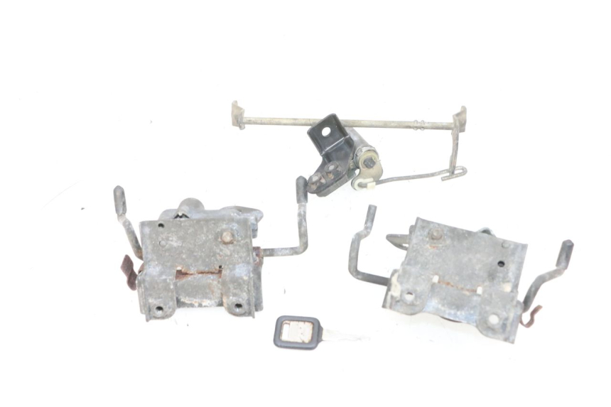 photo de SERRATURA SELLA KAWASAKI GPX R WARBIRD 600 (1988 - 1993) - Vista d'insieme del prodotto