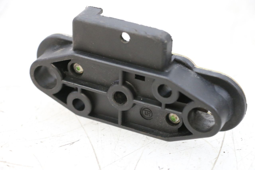 photo de SERRATURA SELLA SUZUKI GSXR GSX-R 1000 (2003 - 2004) - Dettaglio del componente