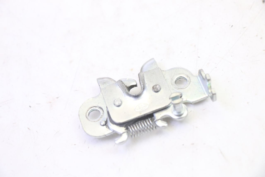 photo de SERRATURA SELLA PEUGEOT KISBEE 2T 50 (2010 - 2017)