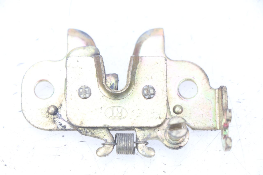 photo de SERRATURA SELLA PEUGEOT KISBEE 4T 50 (2018 - 2022)