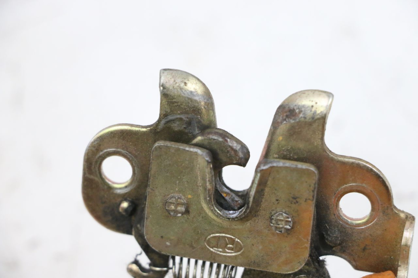 photo de SERRATURA SELLA PEUGEOT KISBEE 4T 50 (2010 - 2017)