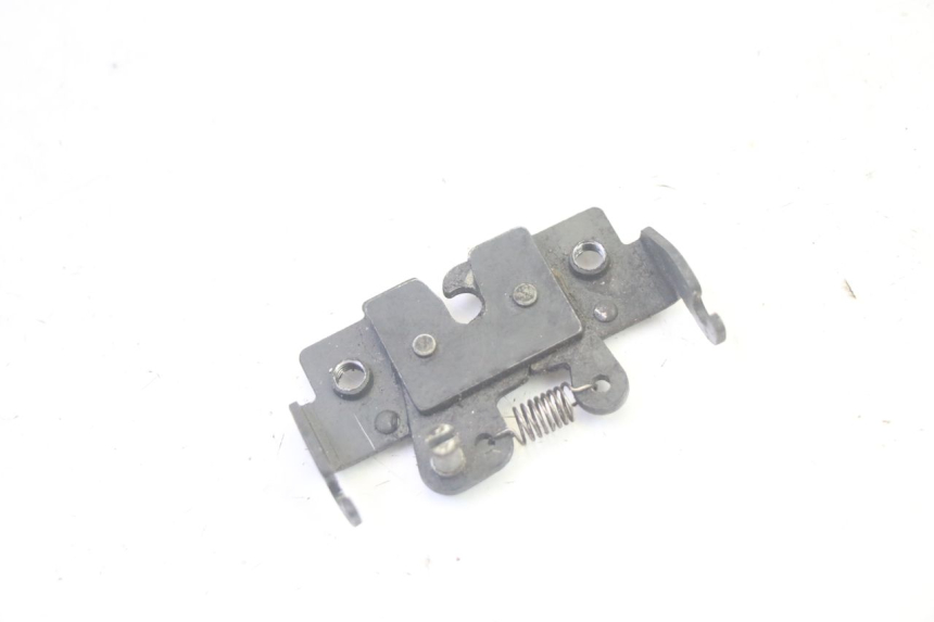 photo de SERRATURA SELLA PIAGGIO MP3 LT 400 (2007 - 2012) - Dettaglio del componente