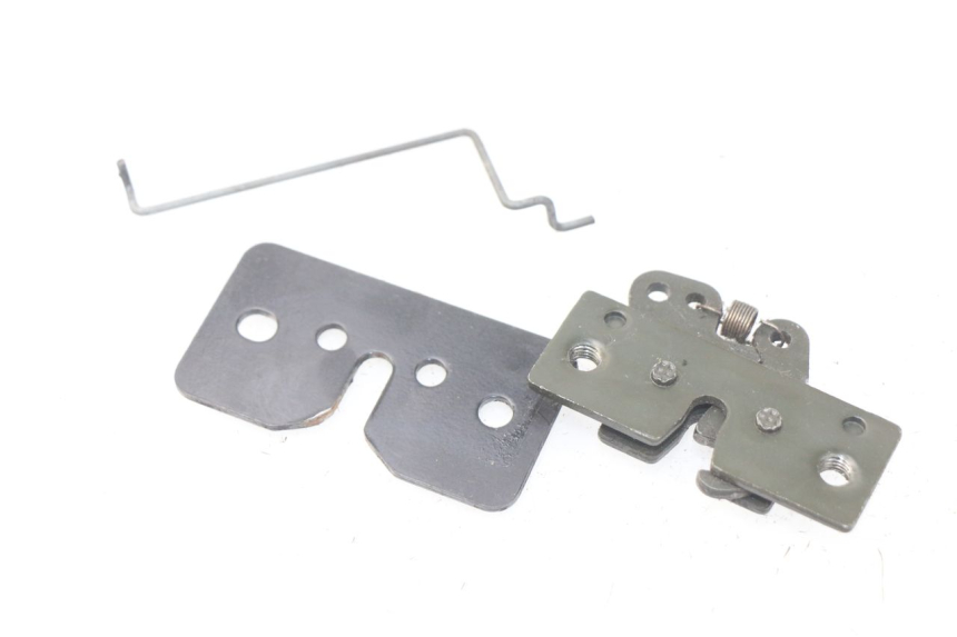 photo de SERRATURA SELLA PEUGEOT SATELIS 300 (2012 - 2015) - Dettaglio del componente