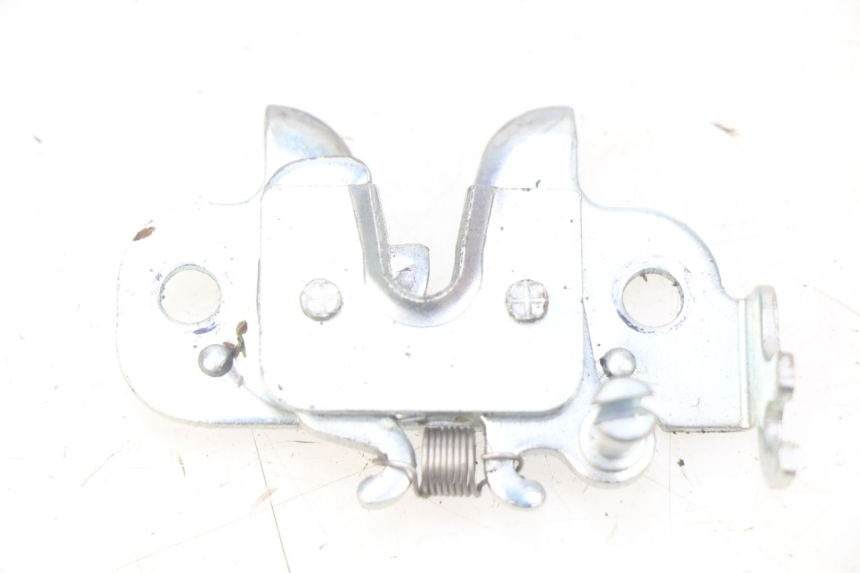 photo de SERRATURA SELLA PEUGEOT STREETZONE 4T 50 (2018 - 2023)