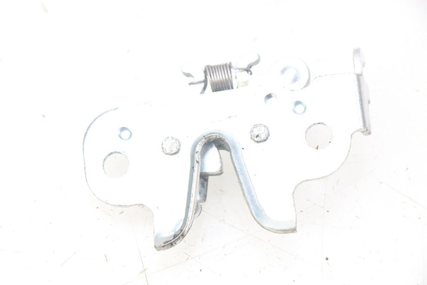 photo de SERRATURA SELLA PEUGEOT STREETZONE 4T 50 (2018 - 2023)