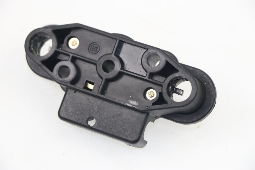 photo de Serratura sella SUZUKI GSX F GSXF 750 (1988 - 1998)
