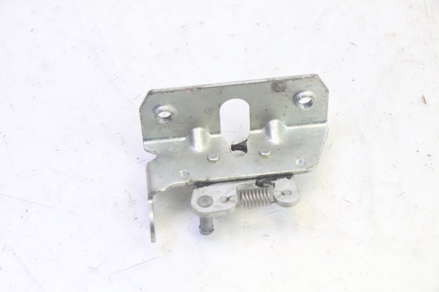 photo de SERRATURA SELLA YAMAHA TZR 50 (2008 - 2016) - Altra angolazione