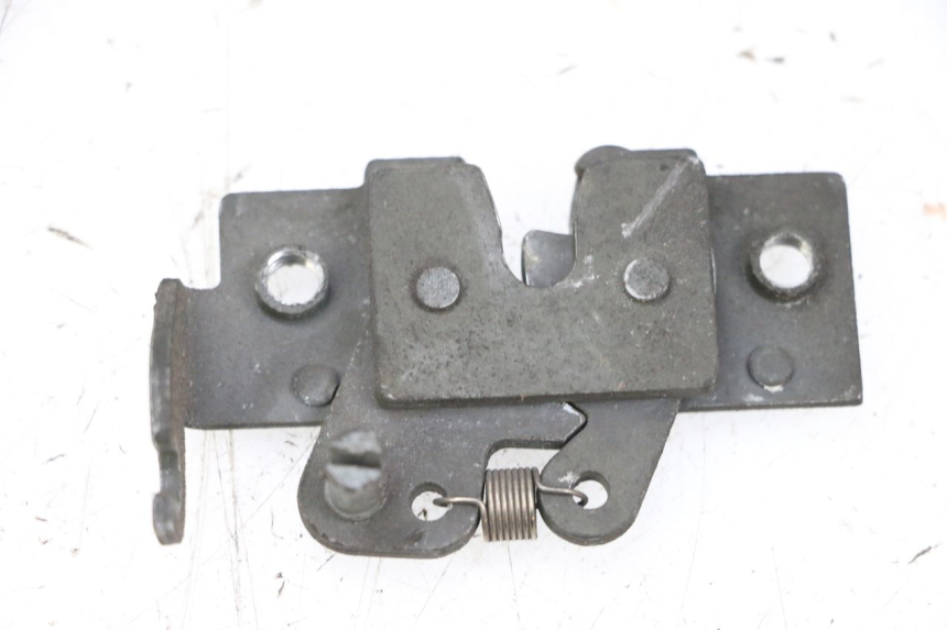 photo de SERRATURA SELLA PIAGGIO VESPA GTS SUPER IE 125 (2009 - 2016) - Vista principale