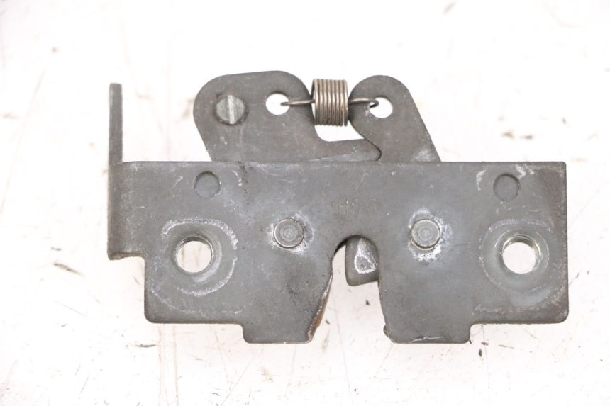 photo de SERRATURA SELLA PIAGGIO VESPA GTS SUPER IE 125 (2009 - 2016) - Altra angolazione