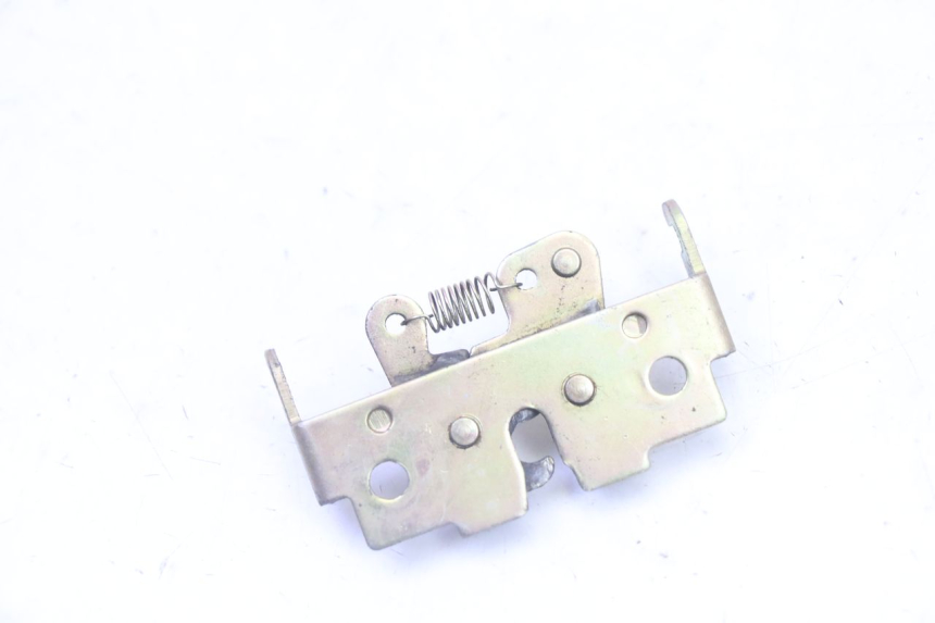 photo de SERRATURA SELLA PEUGEOT VIVACITY NEW 4T 50 (2008 - 2017) - Zoom sullo stato d'uso