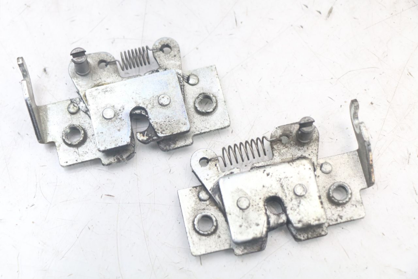 photo de SERRATURA SELLA YAMAHA XMAX X-MAX 125 (2006 - 2009)